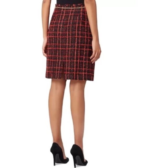 Tahari Asl Plaid Boucle Pencil Skirt - Picture 4 of 8